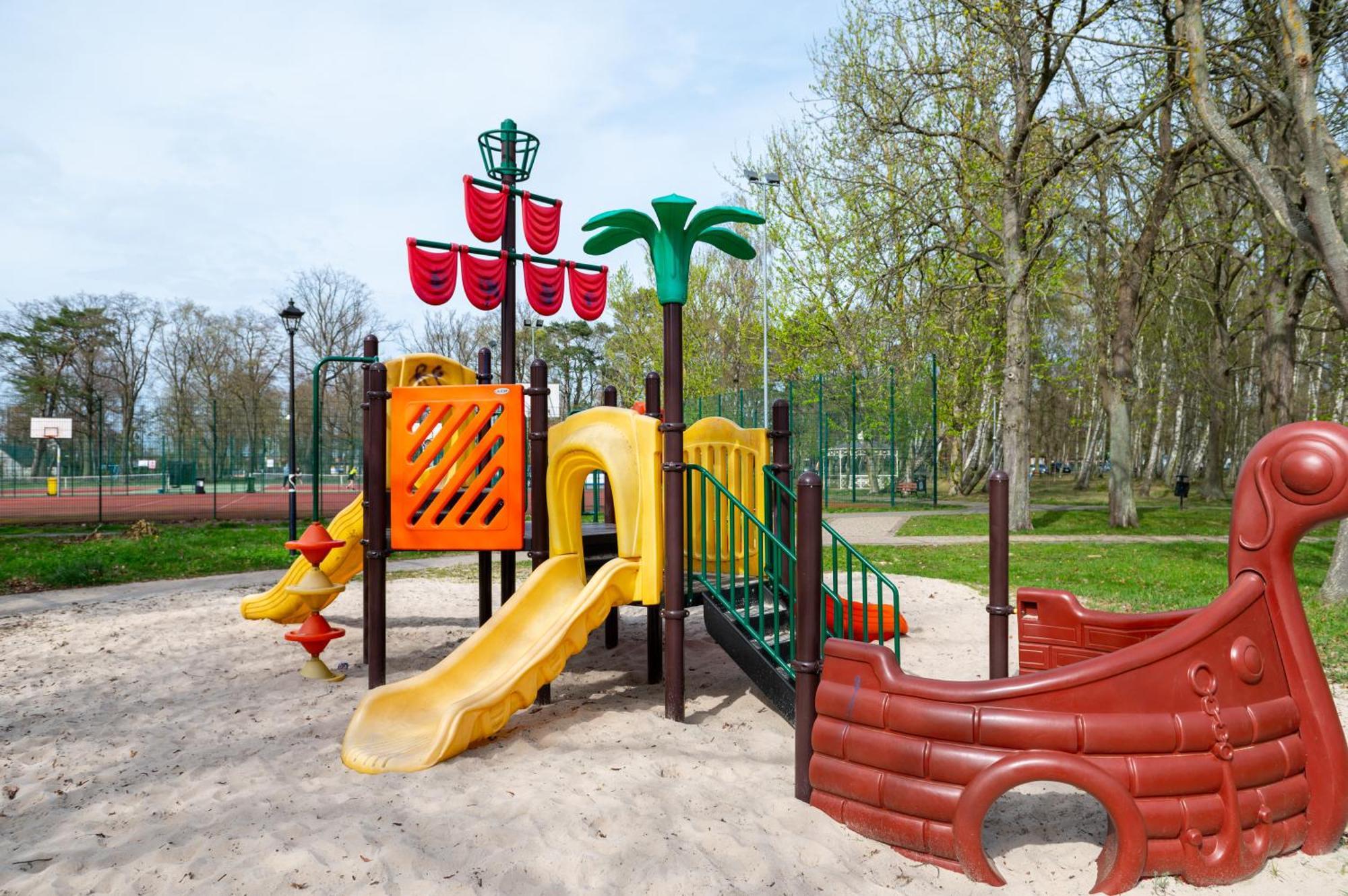 Apartament DreamView Gardenia Front Dziwnów Buitenkant foto